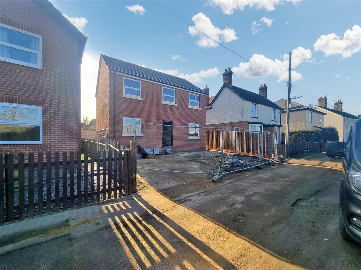 Coggles Causeway, Bourne Ark Property Centre